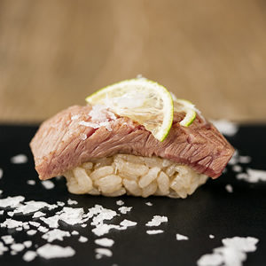 Fundes Ginza ファンデス銀座